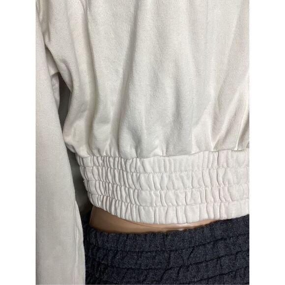 New. Monrow ivory oversized crop hoodie. XS Retails $100 - Picture 3 of 10